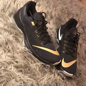 Nike Air Infuriate II